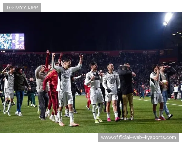 西班牙传控锁定晋级：足球世界的新标杆