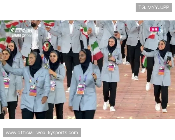 摔跤锦标赛伊朗队与俄罗斯队强势对抗，伊朗摔跤奥运冠军