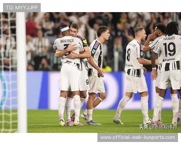 弗拉霍维奇禁区内接连扫射建功,尤文图斯4比1逆转大胜帕尔马 弗拉霍维奇禁区内接连扫射建功,尤文图斯4比1逆转大胜帕尔马